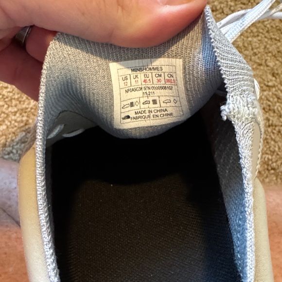Northface Men's Gray Running Shoes Sz 12 - Picture 15 of 15